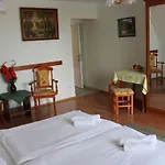 Erika Apartmanhazak * Hévíz