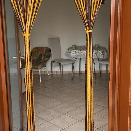 Apartament Erika Apartmanhazak *