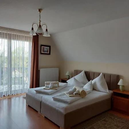 Erika Apartmanhazak Apartament