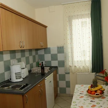 Erika Apartmanhazak Apartament *