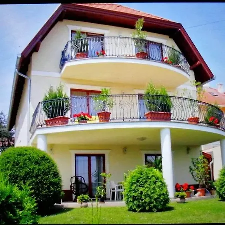 Erika Apartmanhazak Hévíz