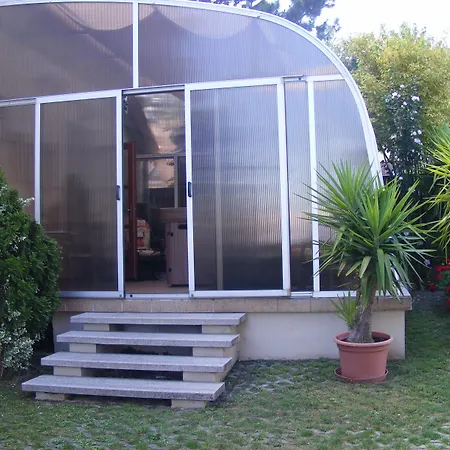 Apartament Erika Apartmanhazak *