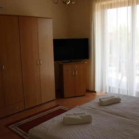 Erika Apartmanhazak Apartament *