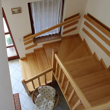 Apartament Erika Apartmanhazak