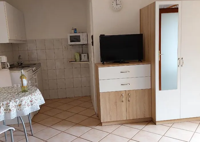 Erika Apartmanhazak شقة *