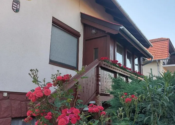 Erika Apartmanhazak