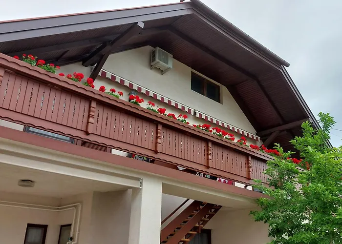 Erika Apartmanhazak * Хевиз