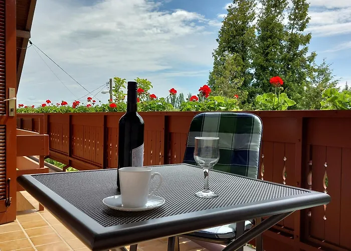 Апартаменты Erika Apartmanhazak Хевиз