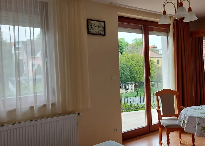 شقة Erika Apartmanhazak