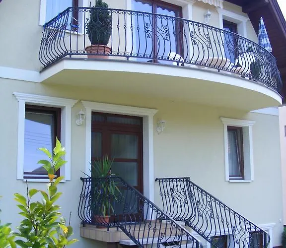 شقة Erika Apartmanhazak