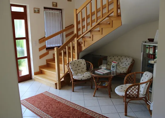 Erika Apartmanhazak Хевиз